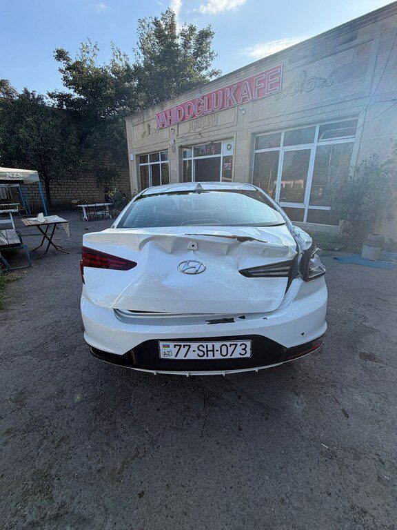 Hyundai Elantra, 2.0 L, 2020 il, 71 358 km — Avtomobillər, Qazax (2)