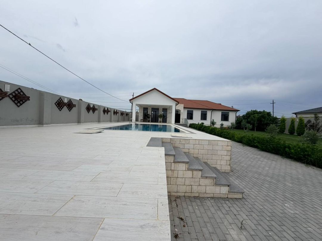 Satılır 5 otaqlı həyət evi/bağ evi 240 m² — Ev, villa, Bakı (2)