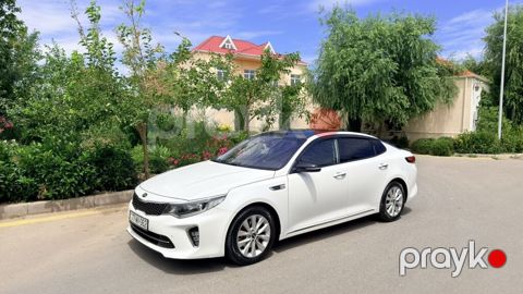 Kia Optima sedan – ağ rəng, geniş və rahat salon. Avadanlıq və