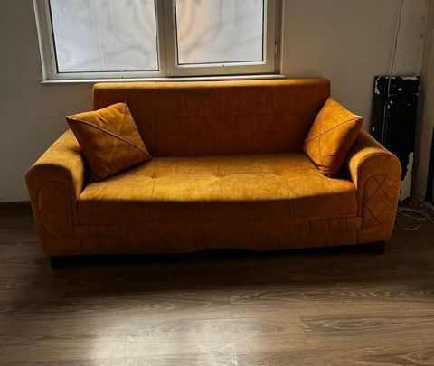 2 eded divan 90 azn (1) Unvan 28 may Vesile 5696 — Bakı