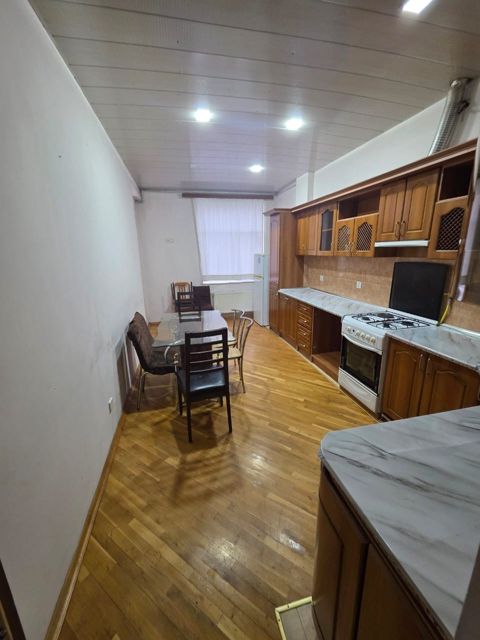 İcarəyə verilir 2 otaqlı yeni tikili 90 m² — Bakı