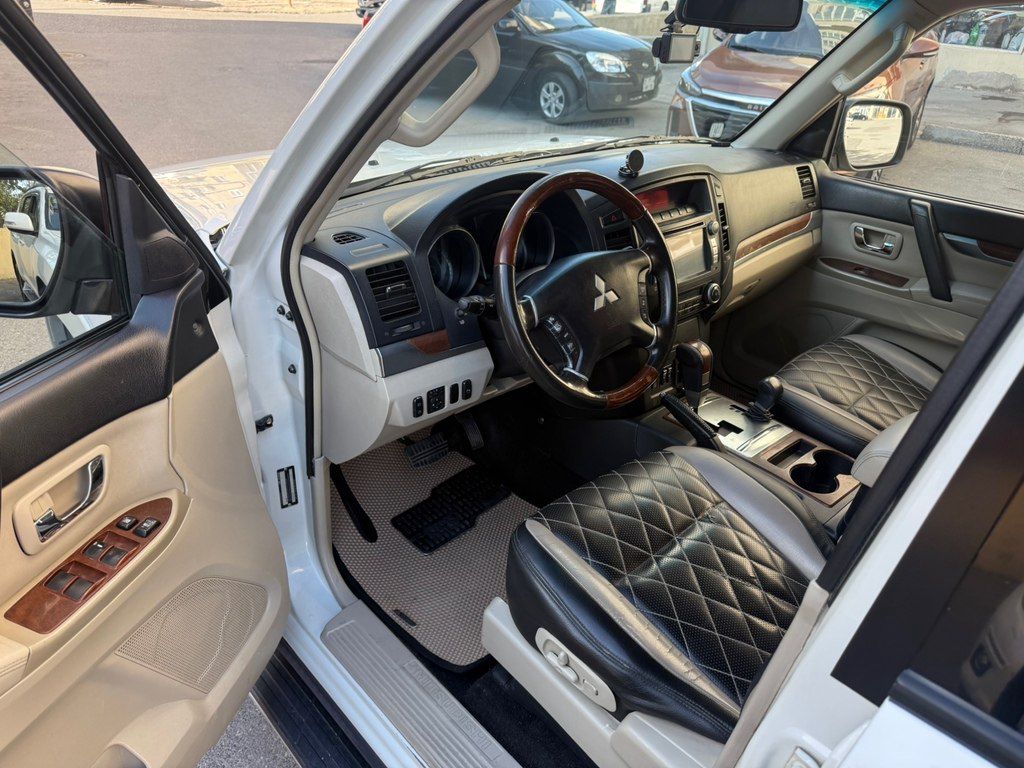 Mitsubishi Pajero, 3.8 L, 2007 il, 330 000 km — Avtomobillər, Sumqayıt (8)