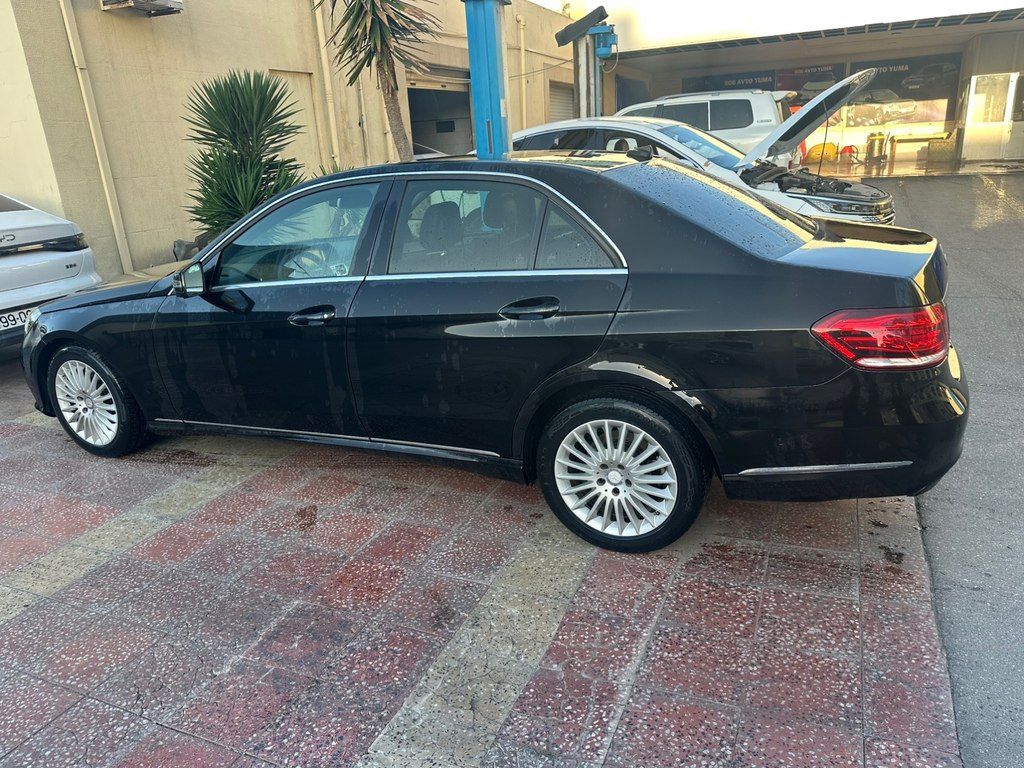 Mercedes E 220, 2.1 L, 2013 il, 747 000 km — Avtomobillər, Bakı (5)