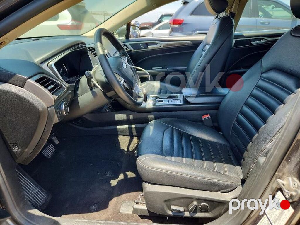 Ford Fusion Hybrid sedan - Ban növü: sedan - Güc qurğusu: hibrid — Avtomobillər, Sumqayıt (5)