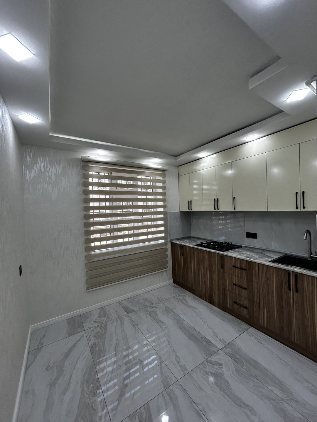 Satılır 2 otaqlı köhnə tikili 65 m² — Mənzil, Bakı (5)