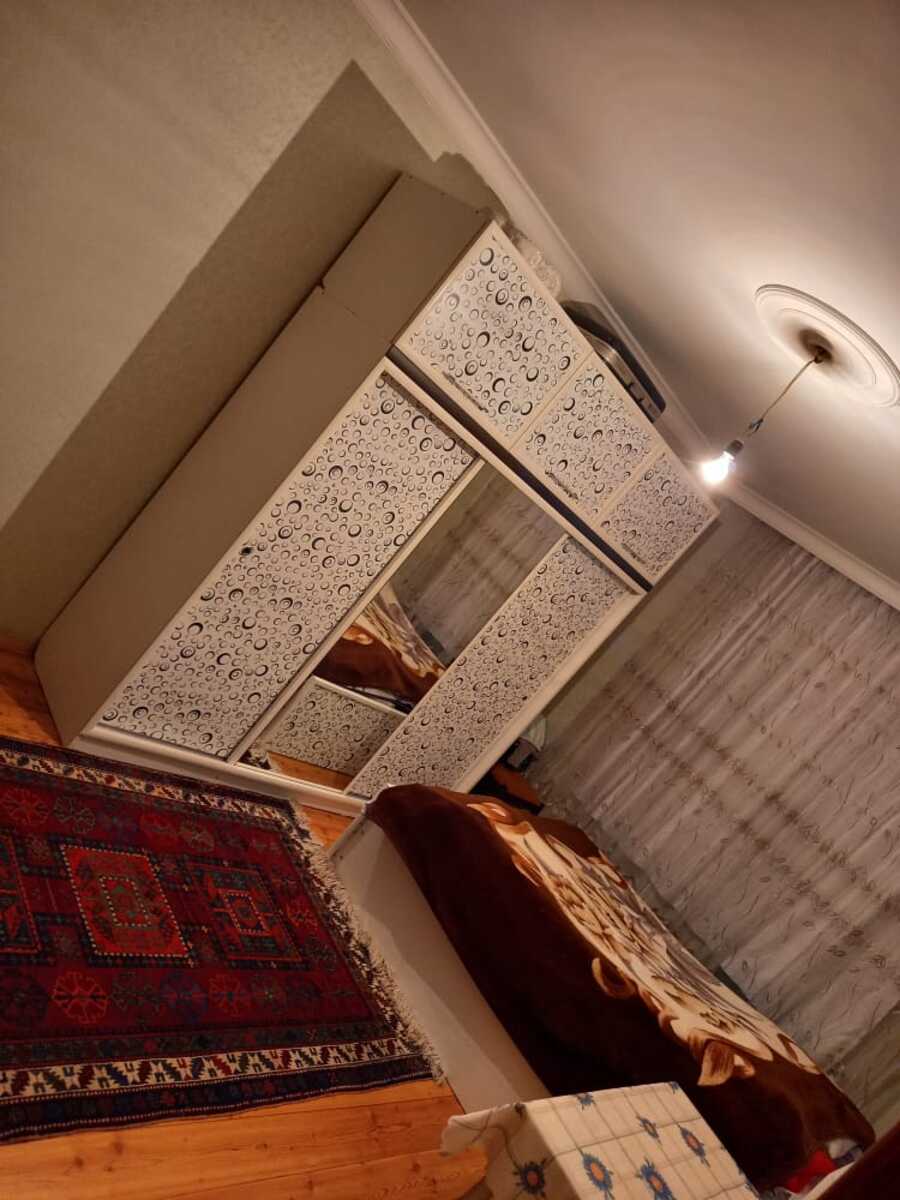 Satılır 4 otaqlı köhnə tikili 110 m² — Mənzil, Bakı (2)