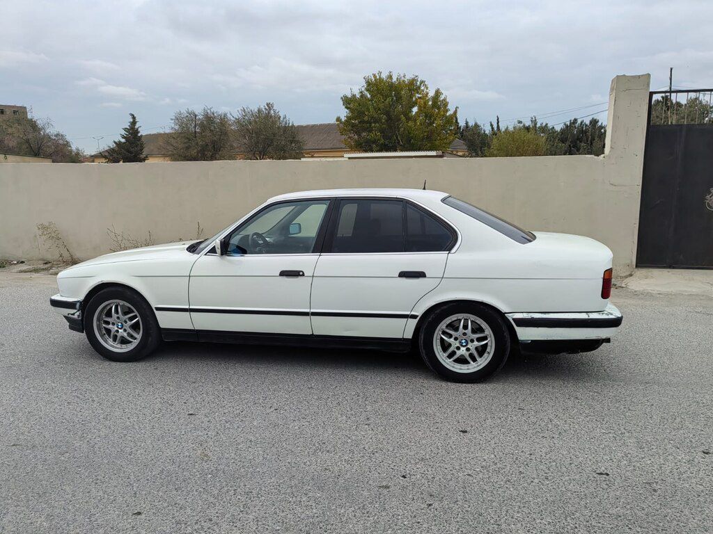 BMW 525, 2.5 L, 1991 il, 980 000 km — Avtomobillər, Bakı (6)