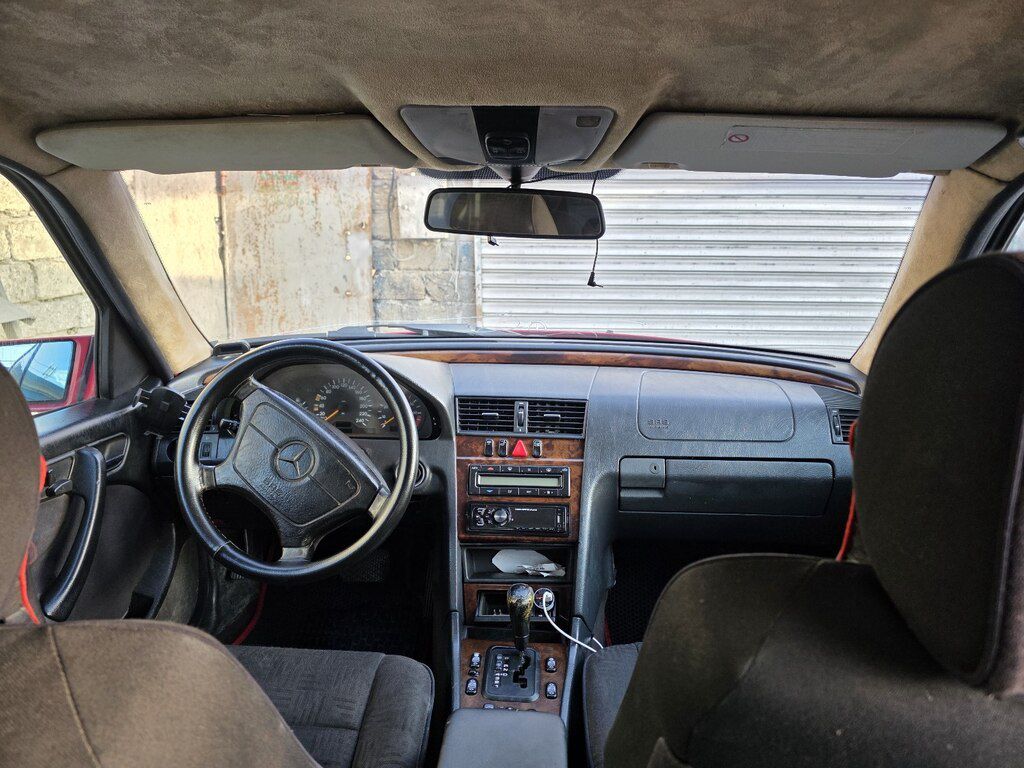 Mercedes C 200, 2.0 L, 1997 il, 305 000 km — Avtomobillər, Bakı (9)