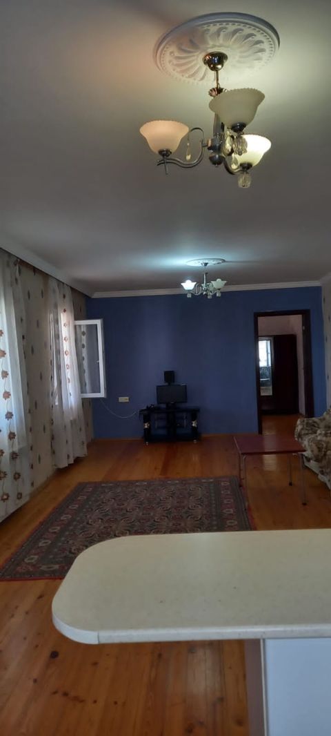 Studiya tipli mənzil təqdim olunur. Zal,studio mətbəx,yataq — Digah