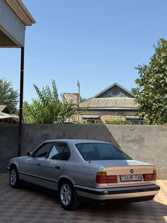 BMW 520, 2.0 L, 1990 il, 269 000 km — Avtomobillər, Ağcabədi (3)