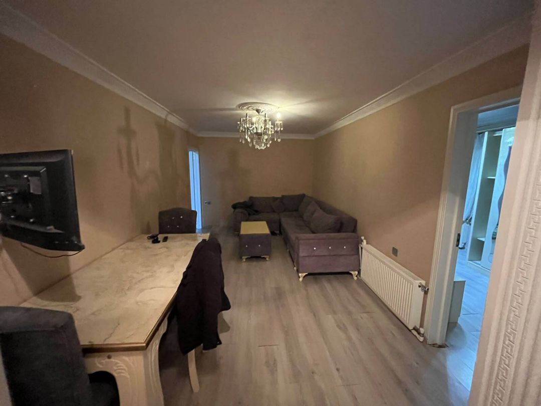 İcarəyə verilir 3 otaqlı köhnə tikili 150 m² — Mənzil, Bakı (2)