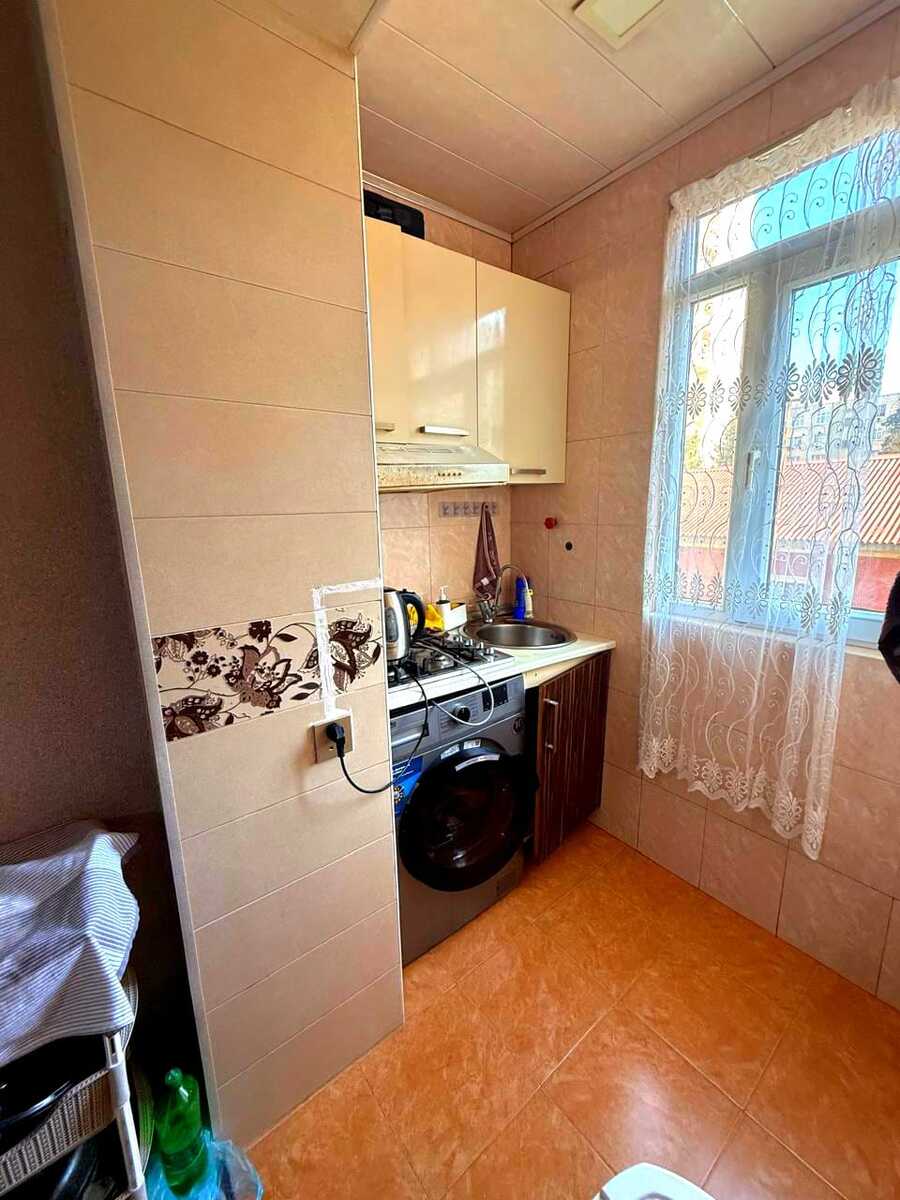 Satılır 2 otaqlı köhnə tikili 42 m² — Mənzil, Bakı (2)