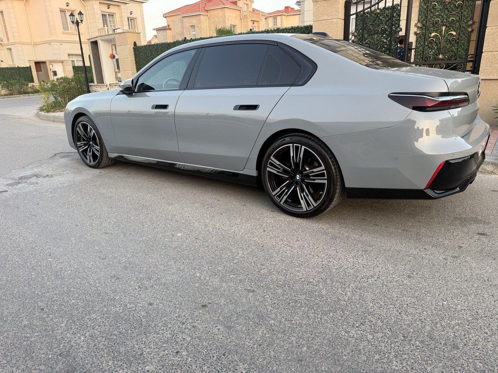 BMW 740, 3.0 L, 2023 il, 78 000 km — Avtomobillər, Bakı (7)