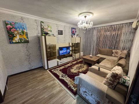Satılır 3 otaqlı köhnə tikili 62 m² — Bakı