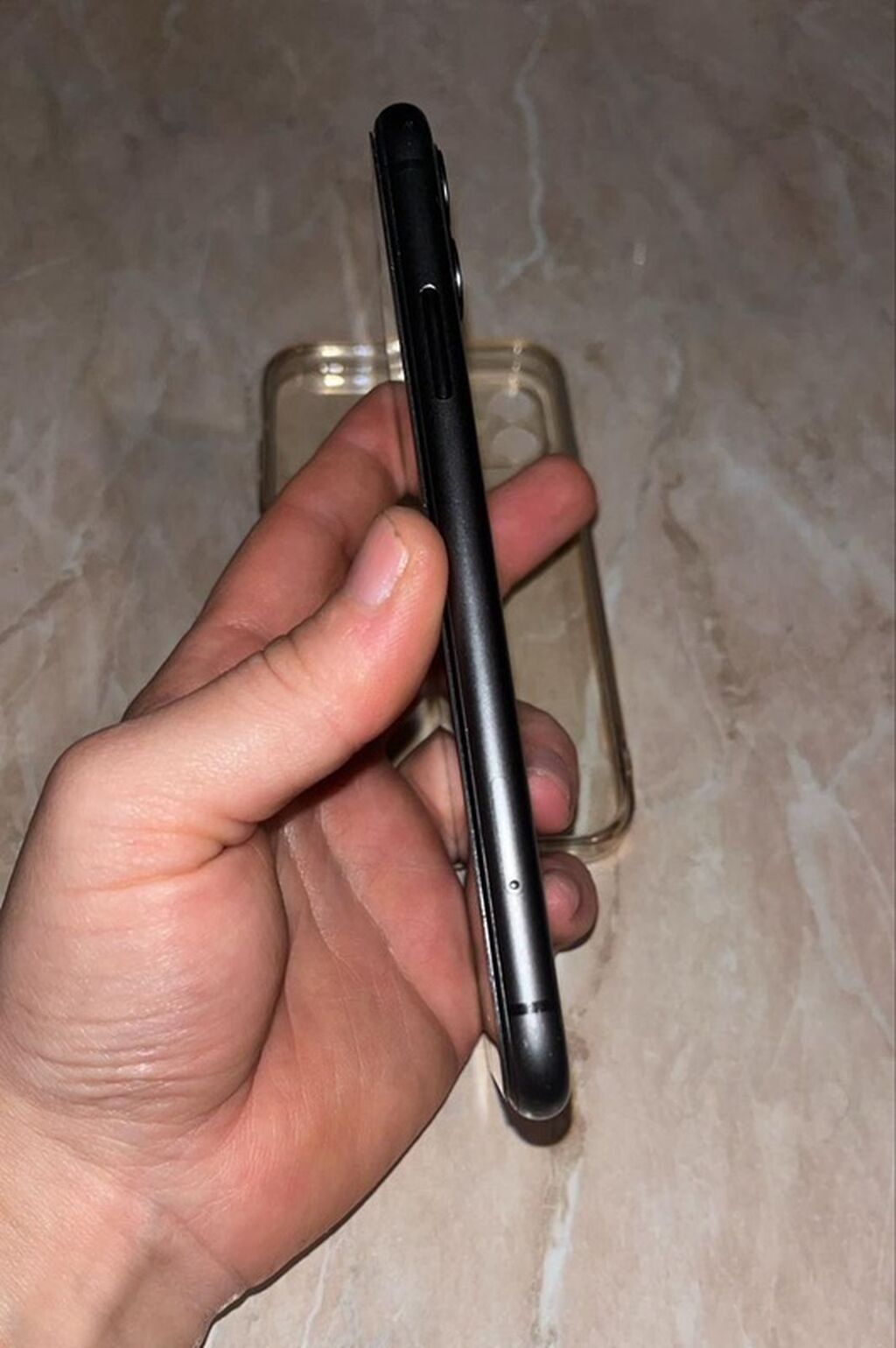 IPhone 11, 64 GB, Qara, Face ID — Apple iPhone, Zaqatala (4)