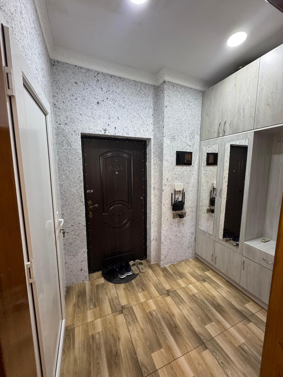 Satılır 2 otaqlı köhnə tikili 50 m² — Mənzil, Bakı (9)