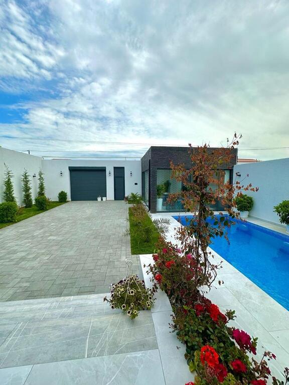 İcarəyə verilir 5 otaqlı həyət evi/bağ evi 240 m² — Ev, villa, Bakı (5)
