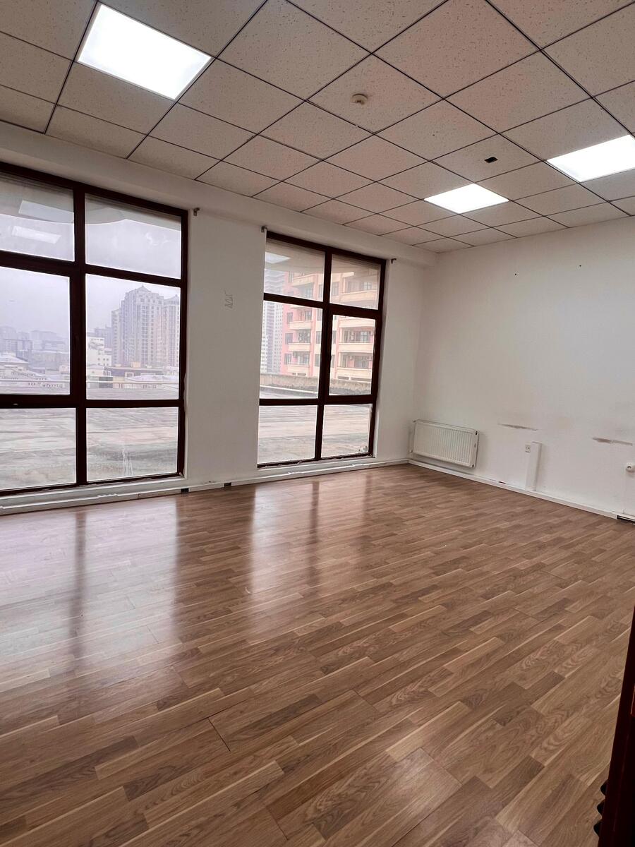 İcarəyə verilir obyekt 200 m² — Əmlak, Bakı (2)