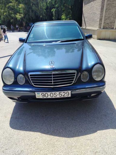 Mercedes E 220, 2.2 L, 1999 il, 505 000 km — Bakı