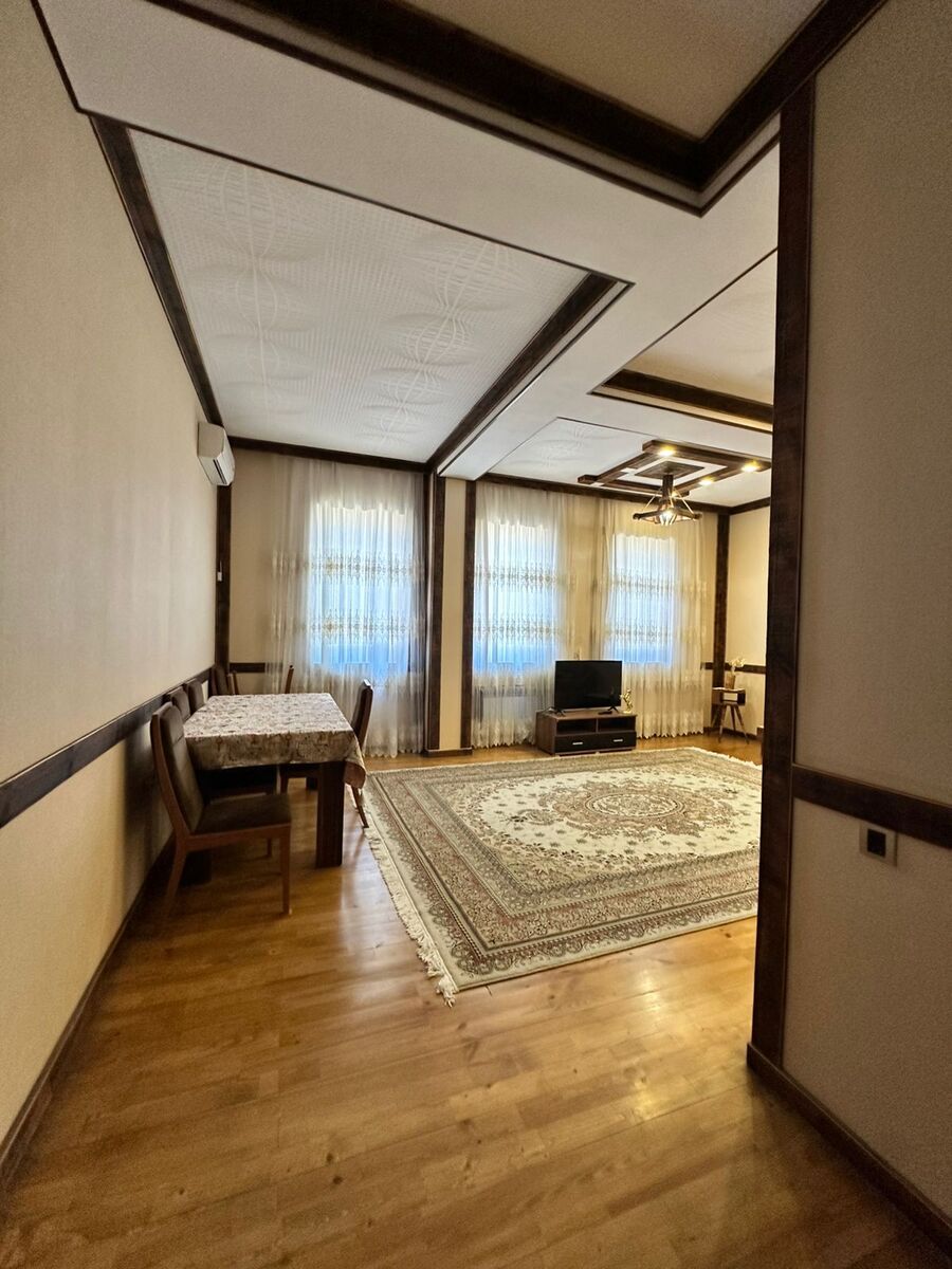 İcarəyə verilir 4 otaqlı həyət evi/bağ evi 220 m² — Ev, villa, Bakı (12)