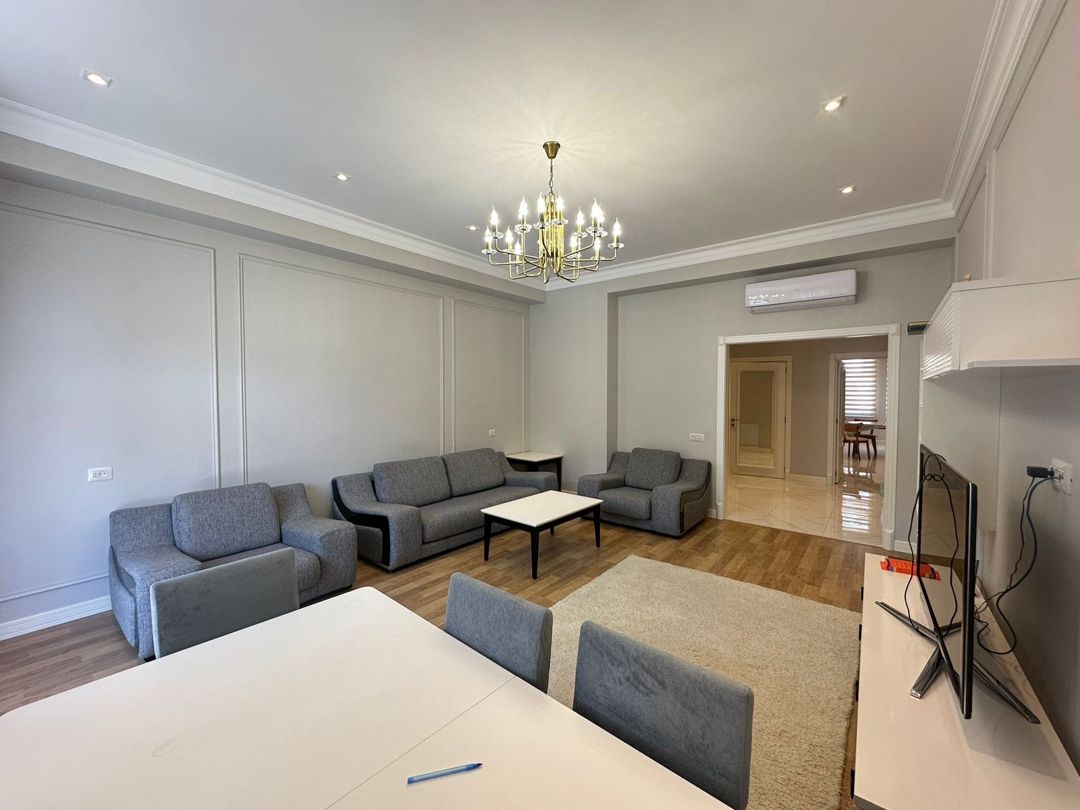 İcarəyə verilir 4 otaqlı yeni tikili 220 m² — Mənzil, Bakı (5)