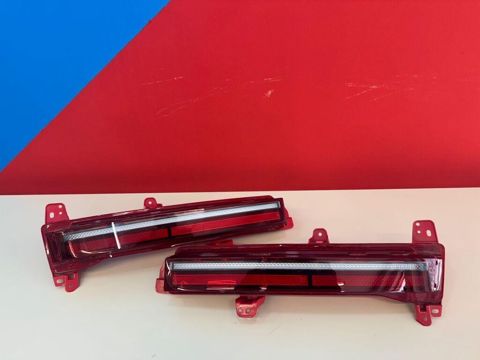 Hyundai Santa Fe 2024-2025 arxa bumper reflektoru Bütün kateqoriyalar — Bakı