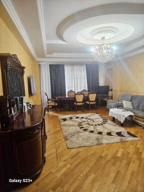 Satılır 3 otaqlı yeni tikili 115 m² — Bakı
