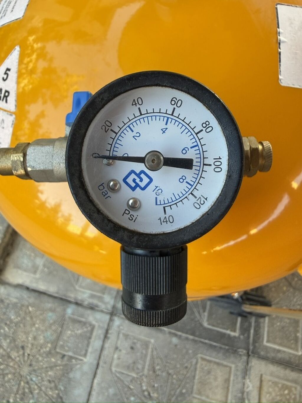 Doka Italy istehsalı 60 litrlik köpük aparatı satılır. 5 bar təzyiq — Avtoyuma üçün, Bakı (3)