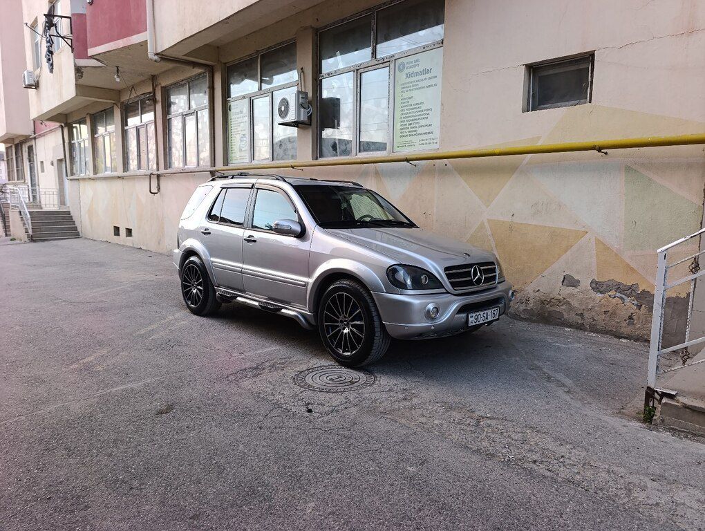 Mercedes ML 400 4MATIC, 4.0 L, 2003 il, 400 000 km — Avtomobillər, Bakı (5)