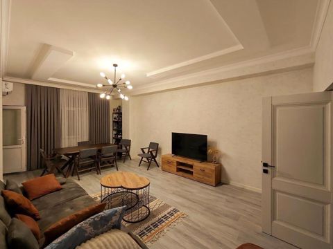 Satılır 3 otaqlı yeni tikili 130 m² — Bakı