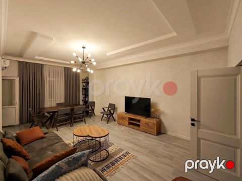 Satılır 3 otaqlı yeni tikili 130 m²
