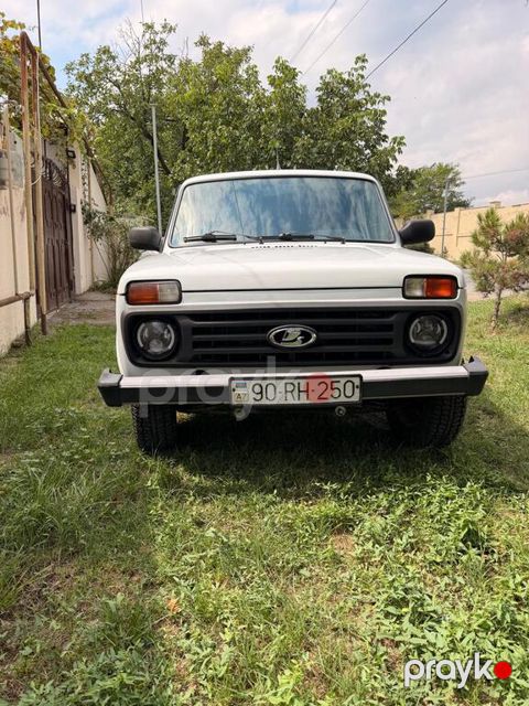 Lada (VAZ) Niva, 1.7 L, 2013 il, 150 000 km