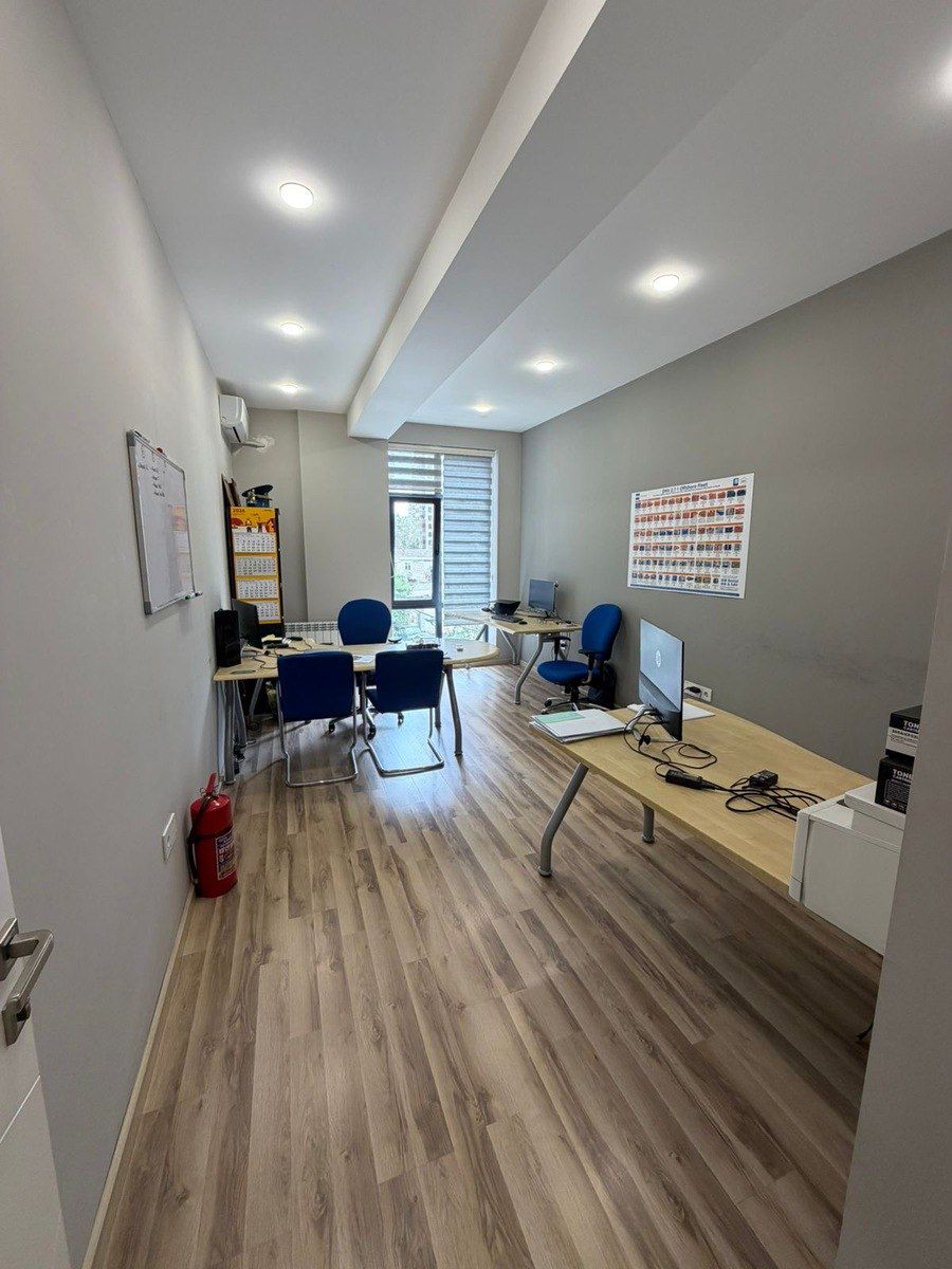 İcarəyə verilir 3 otaqlı ofis 120 m² — Ofis, Bakı (2)