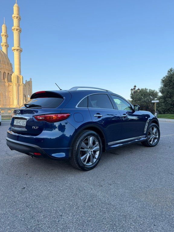 Infiniti FX37, 3.7 L, 2013 il, 223 000 km — Avtomobillər, Bakı (9)