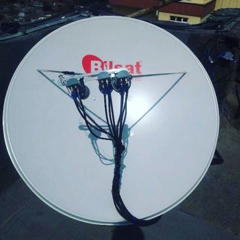 Peyk anten ustası — Bakı