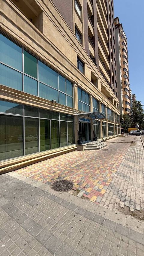 İcarəyə verilir 20 otaqlı ofis 1287.2 m² — Bakı