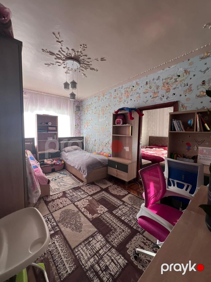 Satılır 4 otaqlı köhnə tikili 100 m² — Mənzil, Bakı (2)