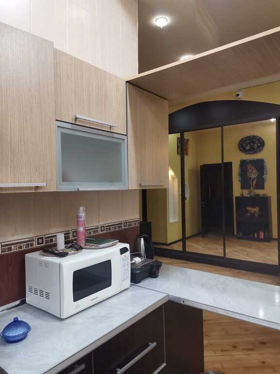 6-otaqlı yeni tikili kirayə verilir, 28 May m., 200 m² — Mənzil, Bakı (2)