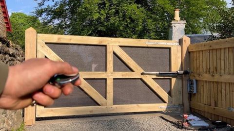 Avtomatik darvaza sistemi "Onedoors BN800" — Şahin