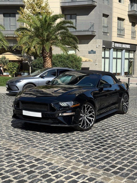 Ford Mustang, 2.3 L, 2019 il, 125 000 km — Avtomobillər, Bakı (6)
