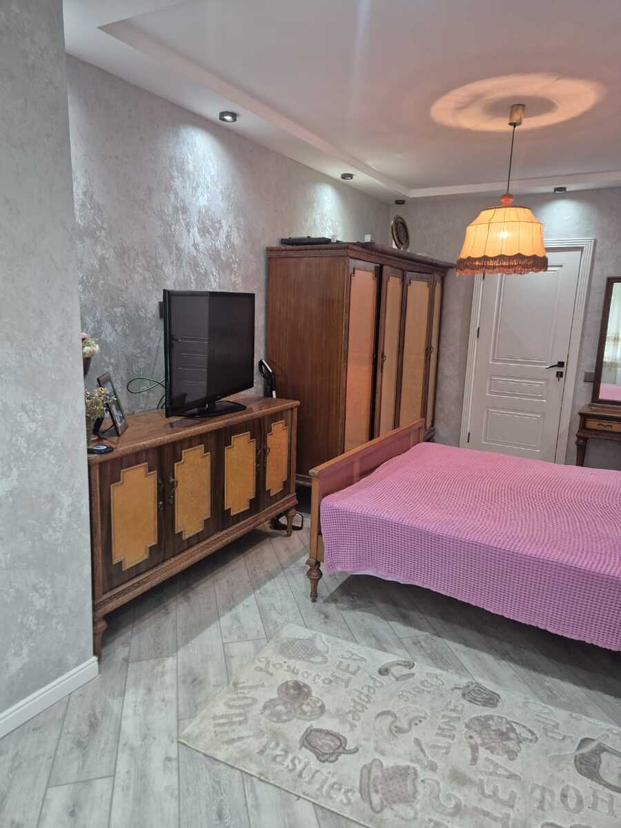 Satılır 4 otaqlı köhnə tikili 125 m² — Mənzil, Bakı (10)