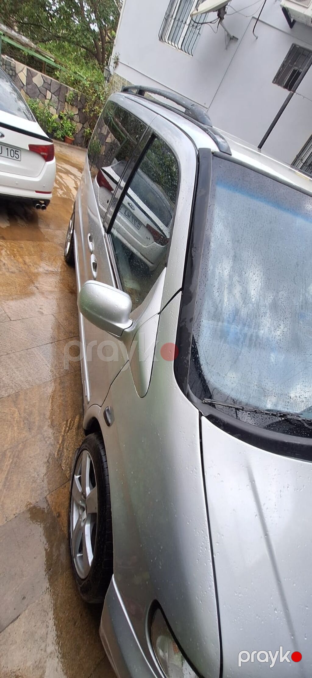 Mercedes-Benz Vito minivan Xüsusiyyətlər: - Kuzov: gümüşü rəng, 5 — Avtomobillər, Masazır (4)