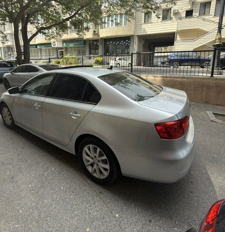 Volkswagen Jetta, 2.5 L, 2011 il, 161 000 km — Avtomobillər, Bakı (9)
