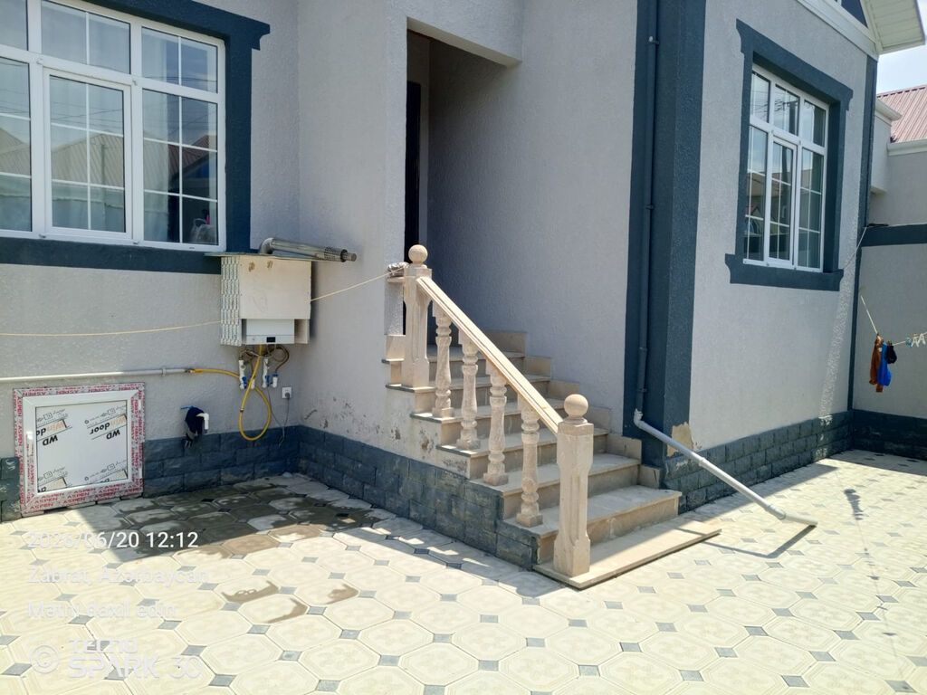 75 kv. m, 3 otaqlı — Ev, villa, Bakı (2)