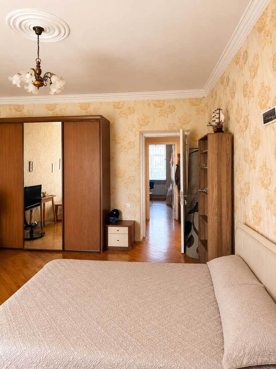 Satılır 1 otaqlı köhnə tikili 42 m² — Mənzil, Bakı (7)