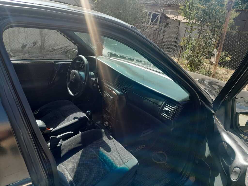 Opel Vectra, 1.8 L, 1997 il, 320 000 km — Avtomobillər, Gəncə (7)