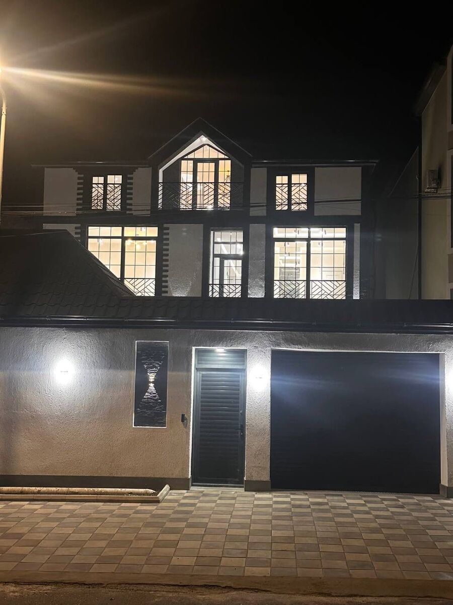 Satılır 7 otaqlı həyət evi/bağ evi 470 m² — Ev, villa, Bakı (2)