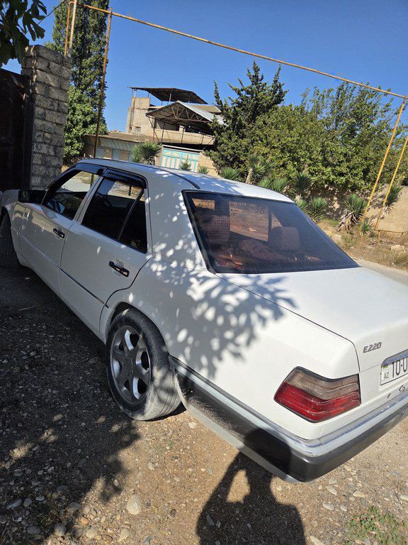 Mercedes 220 E, 2.2 L, 1994 il, 480 000 km — Avtomobillər, Bakı (8)
