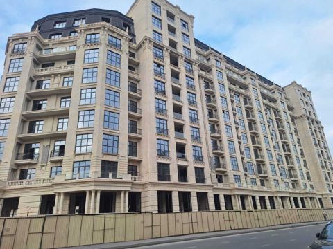 Satılır 3 otaqlı yeni tikili 160 m² — Bakı