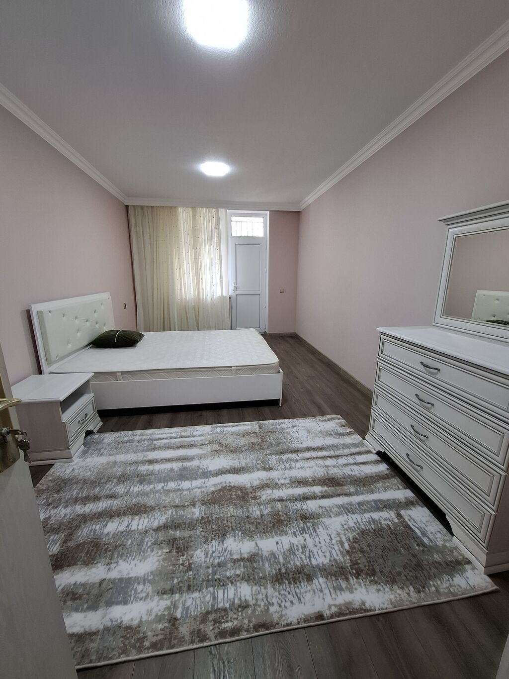 3 otaqlı tam təmirli kombili əşyalı bina evi şəxsi oturmaq üçün həyəti — Mənzil, Gəncə (4)